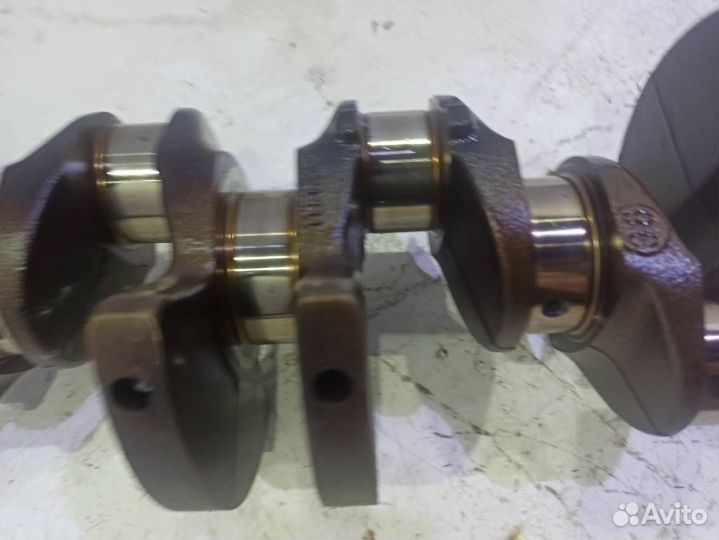 Коленвал A1110312001 Мерседес