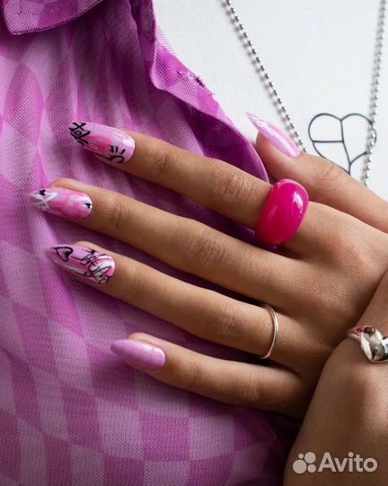 Накладные ногти длинные с дизайном miamitats