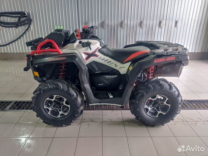 Снегоболотоход BRP outlander XMR 650