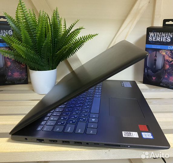Игровой Lenovo /i5-8250U/Radeon530/8gb/SSD