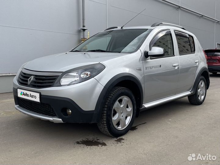 Renault Sandero Stepway 1.6 AT, 2013, 167 000 км