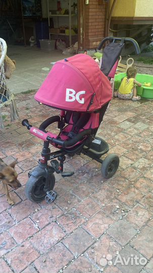 Детский трехколесный велосипед- коляска