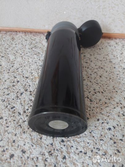 Маленький термос для кофе