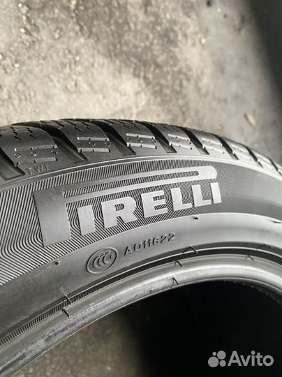 Pirelli Winter Sottozero 3 245/45 R19 и 275/40 R19 105V