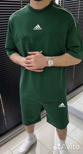 Спортивный костюм adidas