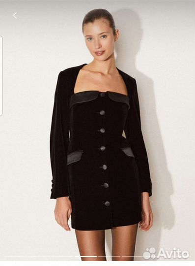 12 storeez платье s