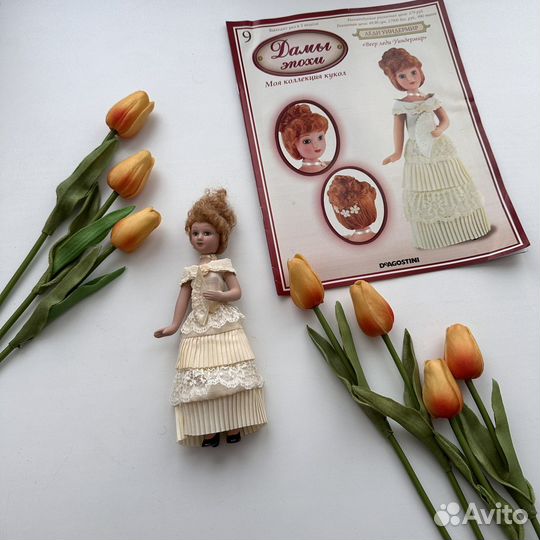 Леди Уиндермир фарфоровая кукла Дамы Эпохи
