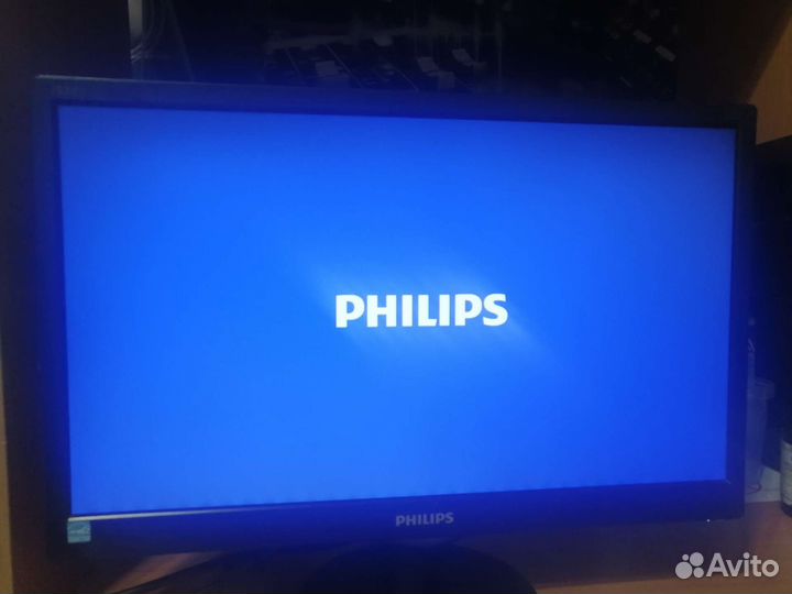 Монитор philips