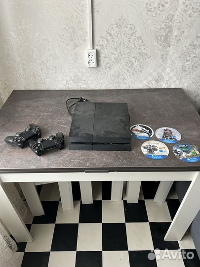 Sony playstation 4 PS4