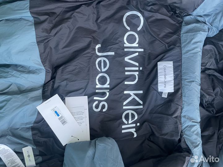 Пуховик куртка Calvin Klein (XL)