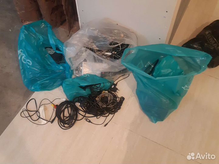 Провода,зарядки,блоки питания