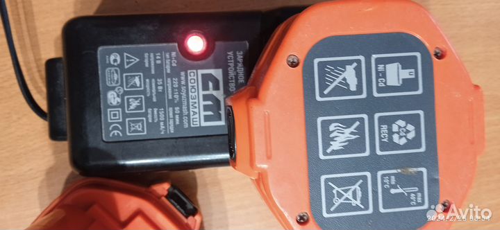 Зарядное устройство шуруповерт 14V