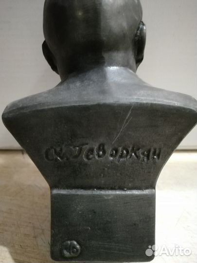 Интерьерные статуэтки, фигурки и т.д