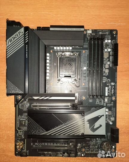 Gigabyte b760 aorus elite ax ddr5