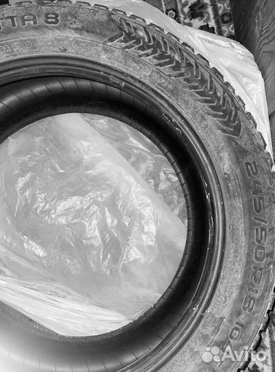 Nokian Tyres Hakkapeliitta 8 245/50 R18