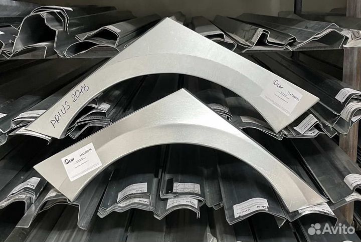 Арка левая Toyota Prius 2015-0000