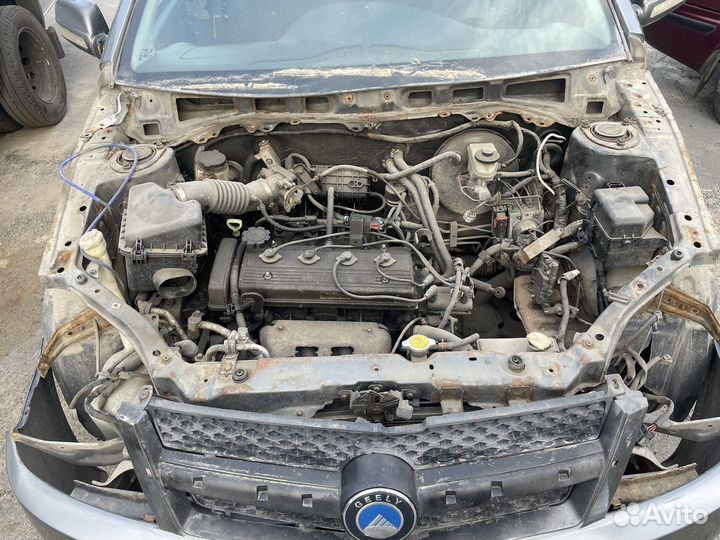 Geely mk Головка блока цилиндра в сборе