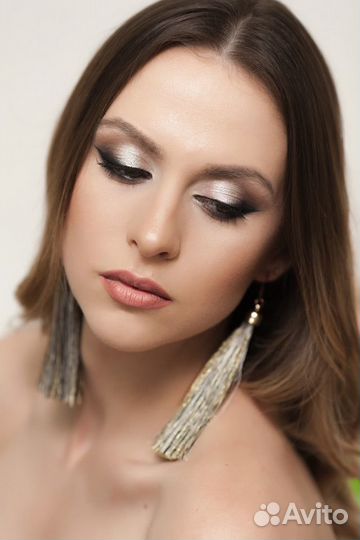 Визажист, Макияж и прическа