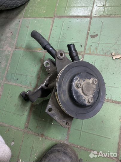 Насос гура wv passat b 3 audi 80