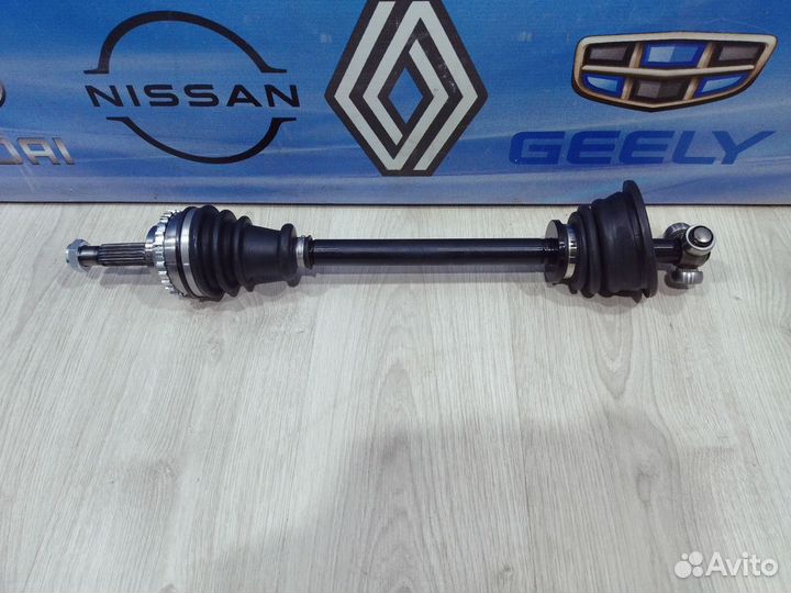 Привод подвески колеса Renault symbol Лев