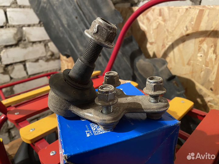 Шаровая опора ford focus 2