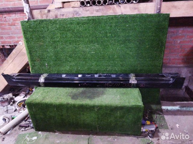 Накладка на порог / порог кузова пластиковый