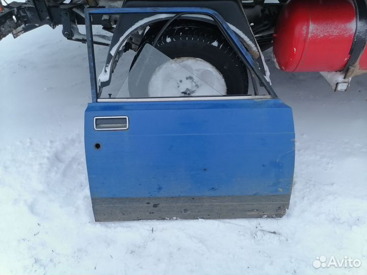 Дверь передняя правая ваз 2107