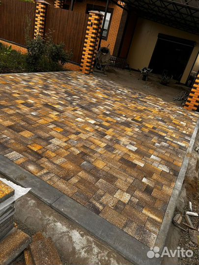 Укладка тротуарной плитки