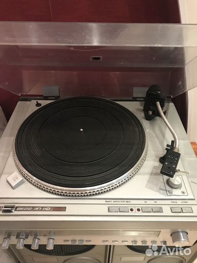 Проигрыватель пластинок Вега - 110 (unitra G602C)