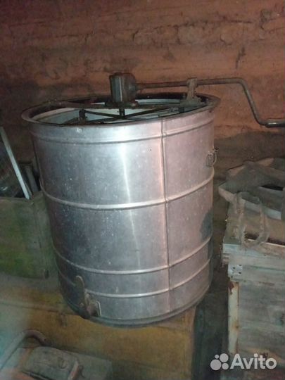 Пчелиные улья