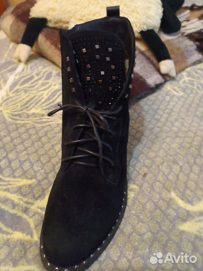 Ботинки женские зимние 36 размер