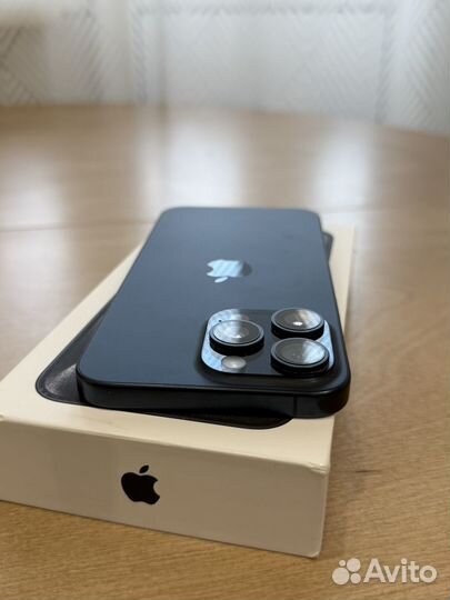 iPhone 15 Pro Max, 256 ГБ