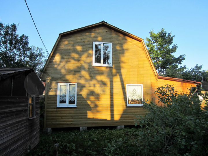 Дом 93 м² на участке 11 сот.