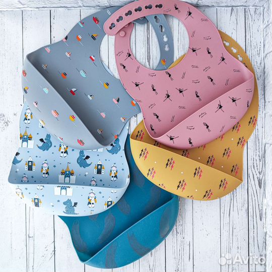 Силиконовые нагрудники /слюнявчики