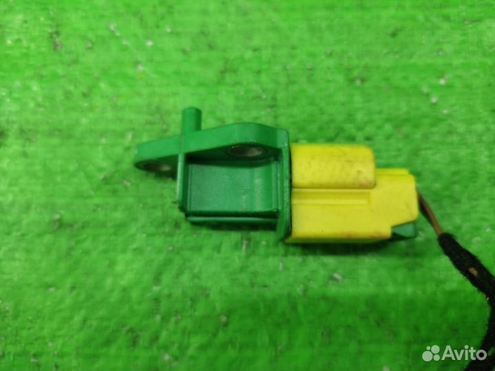Датчик airbag зад. Audi Q5