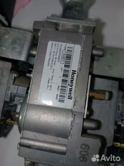 Будерус газовый клапан Honeywell VR4601C