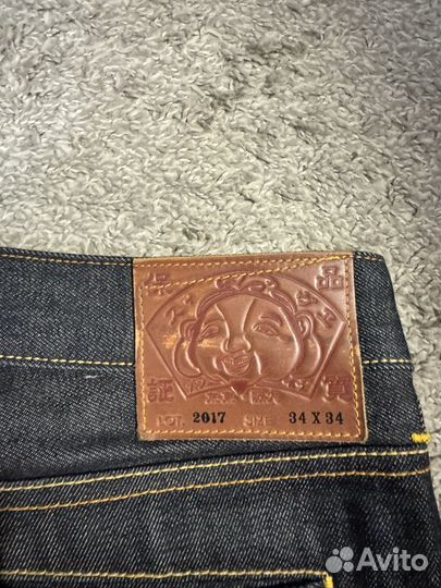 Мужские джинсы evisu