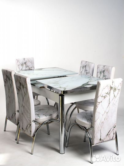 Стол раскладной и стулья 6 шт