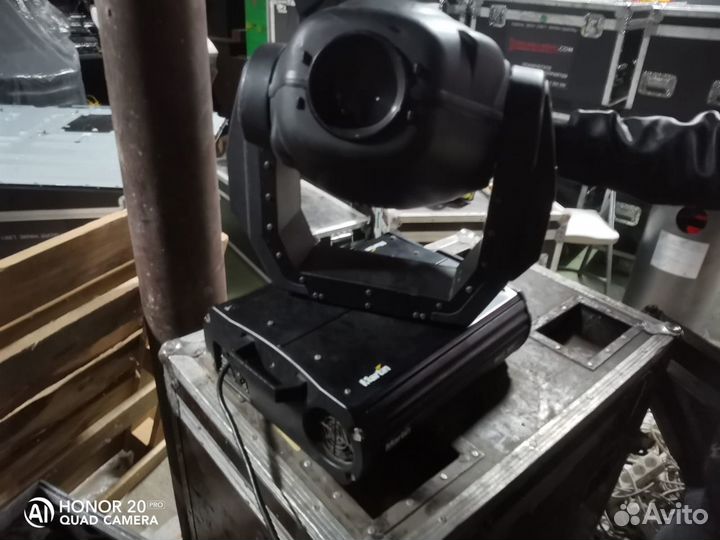 Вращающиеся головы Spot martin MAC 500