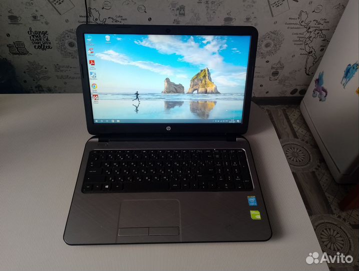 Ноутбук hp на i3