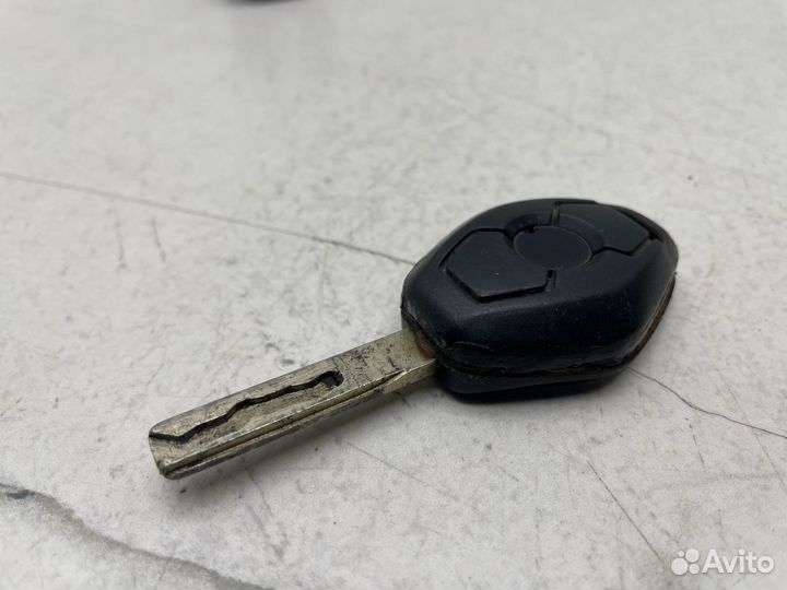 Личинка замка зажигания Bmw E38 E39 E53