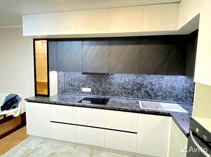 Кухонный гарнитур 