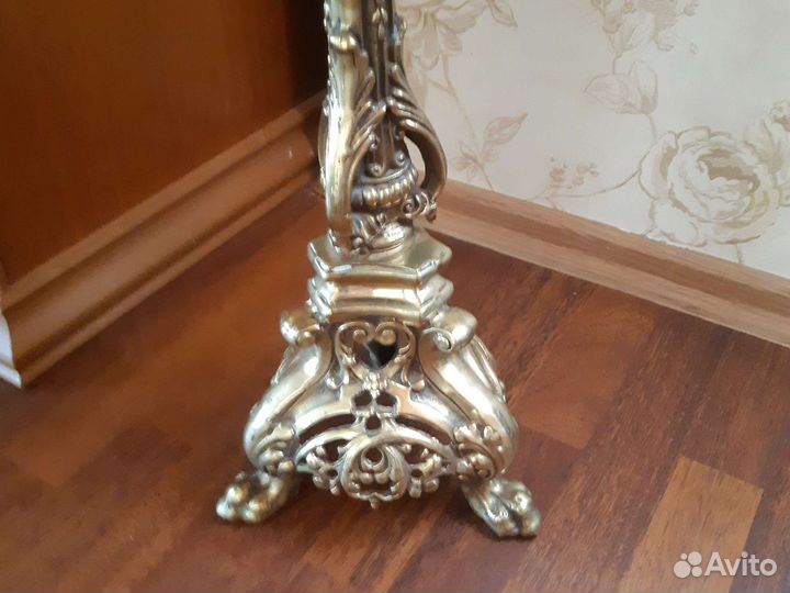 Столик. Бронза. Мрамор. Иран