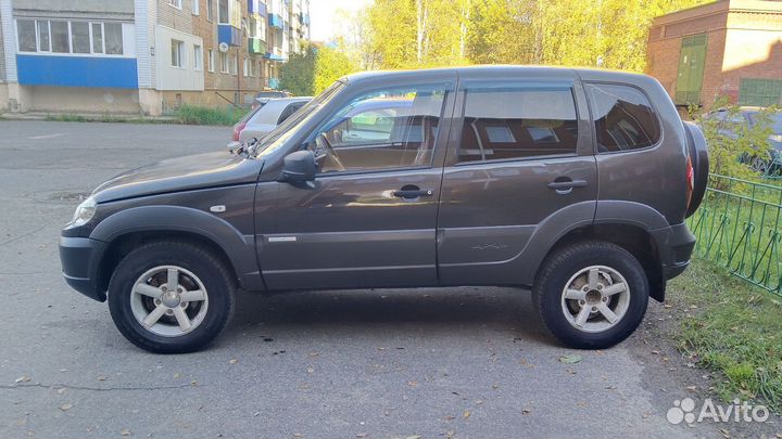 Chevrolet Niva 1.7 МТ, 2011, 165 000 км