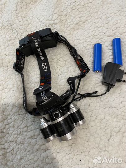 Фонарь налобный новый