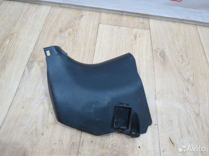 Накладка переднего порога левая Toyota Camry 55