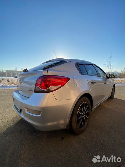 Chevrolet Cruze 1.6 МТ, 2012, 285 000 км