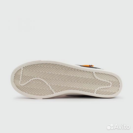 Мужские Nike Blazer Mid 77 White Orange Laces