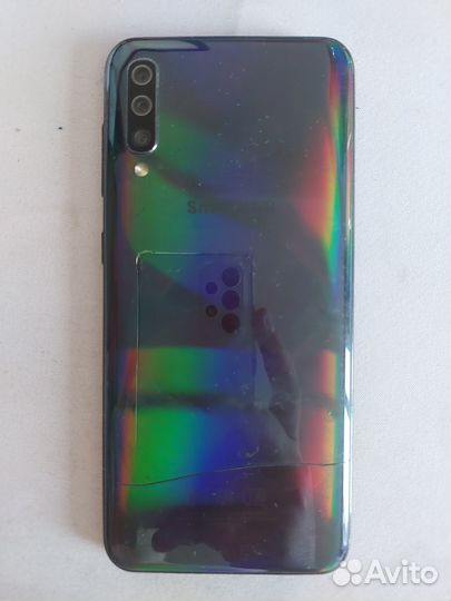 Телефон Samsung A50