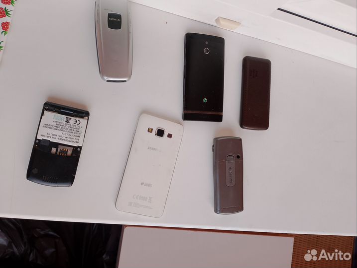 Motorola RAZR, 16 ГБ